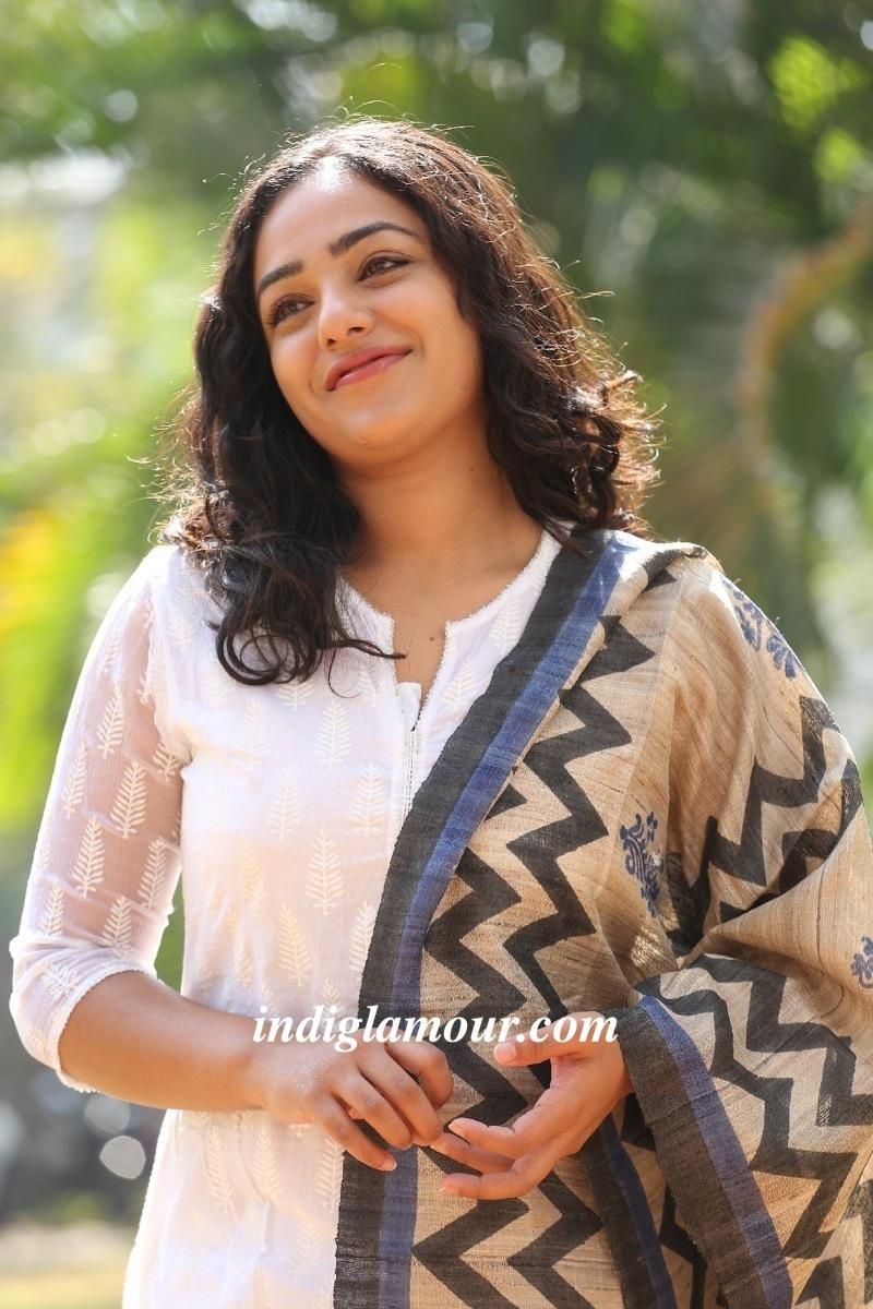 Nithya Menen Actress hd photo