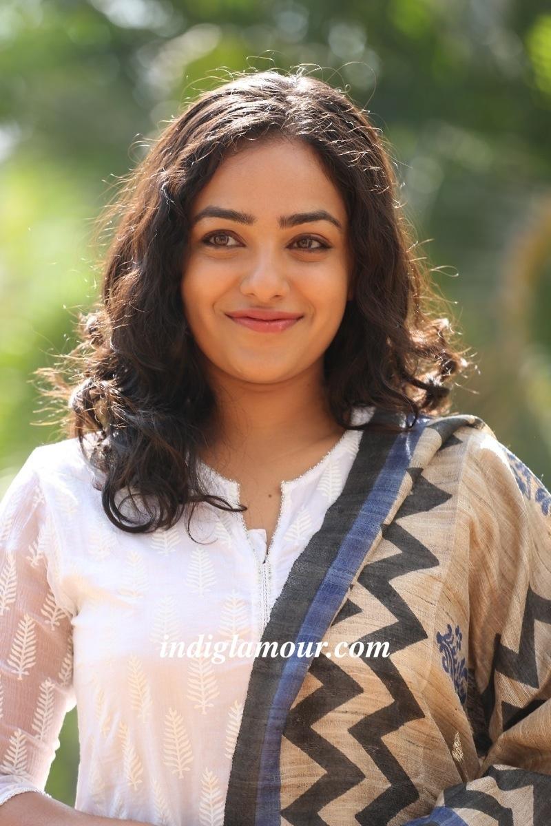 Nithya Menen Actress hd photo