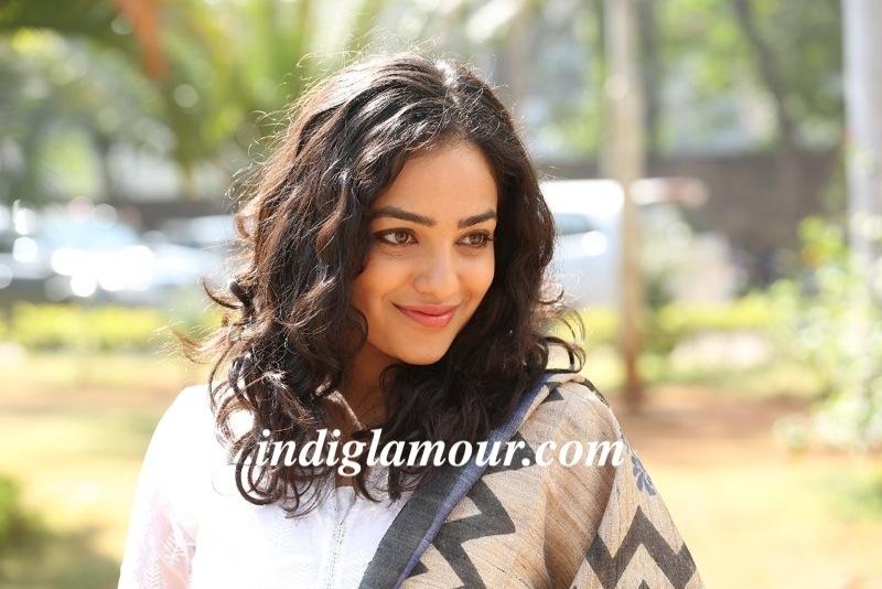Nithya Menen Actress hd photo