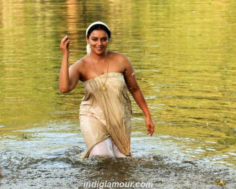 Shweta Menon Actress hd photo