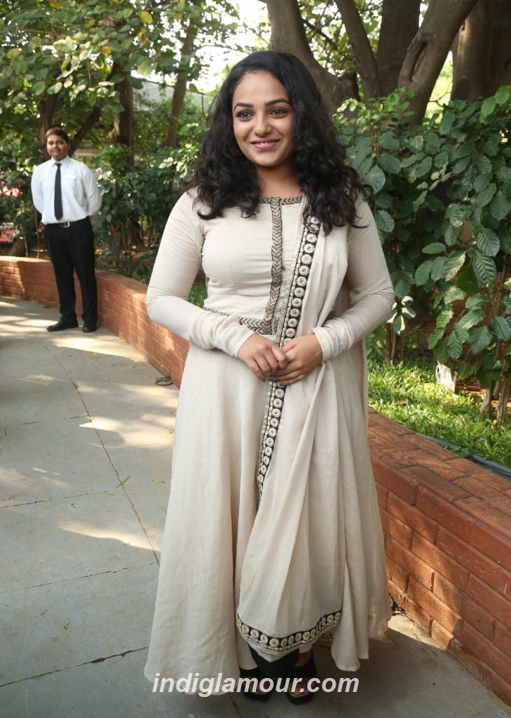 Nithya Menen Actress hd photo