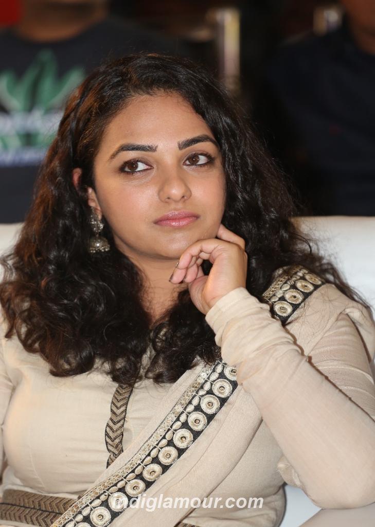 Nithya Menen Actress hd photo