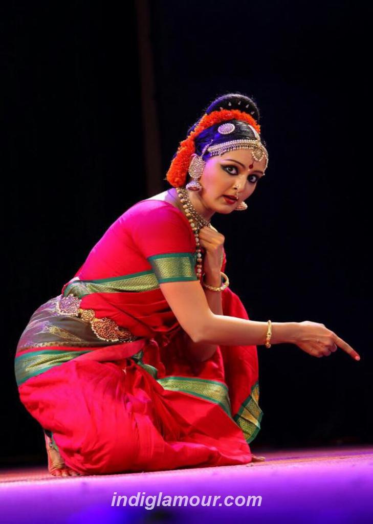 Manju Warrier Actress hd photo