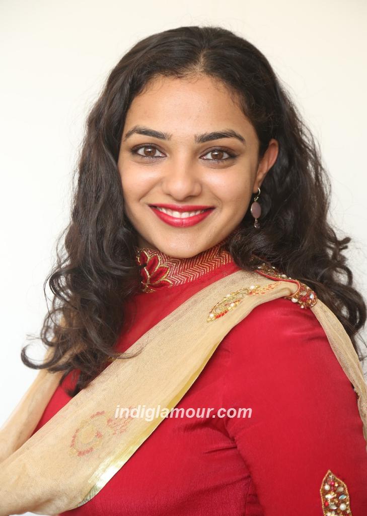 Nithya Menen Actress hd photo