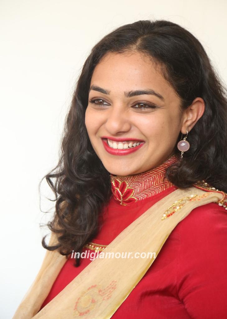 Nithya Menen Actress hd photo