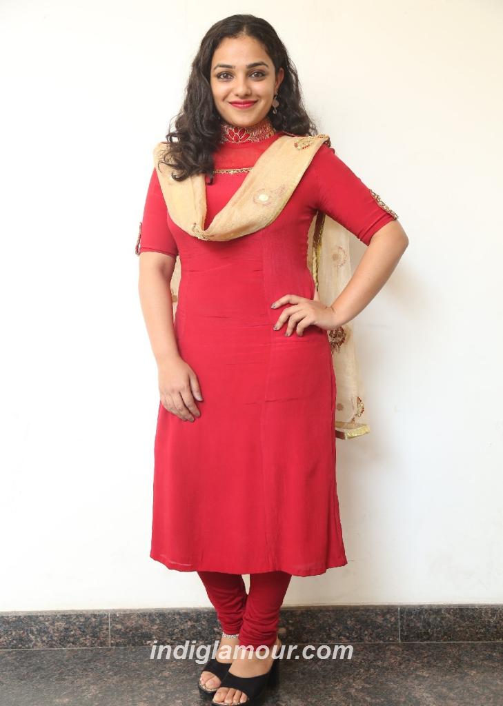 Nithya Menen Actress hd photo