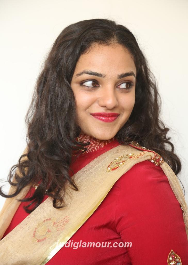Nithya Menen Actress hd photo