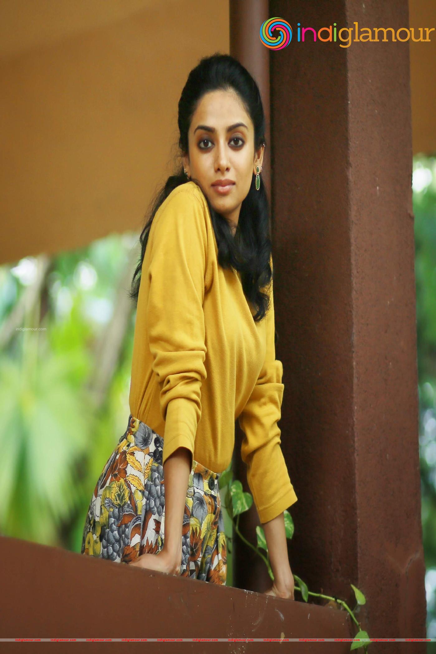 Gauthami Nair Actress hd photo