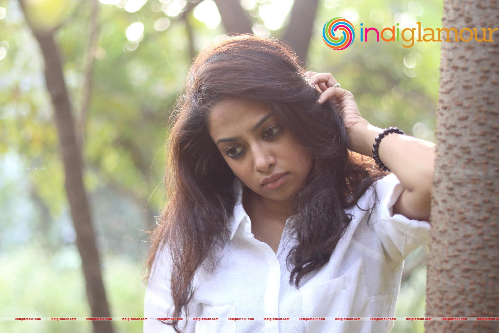 Gauthami Nair Actress hd photo