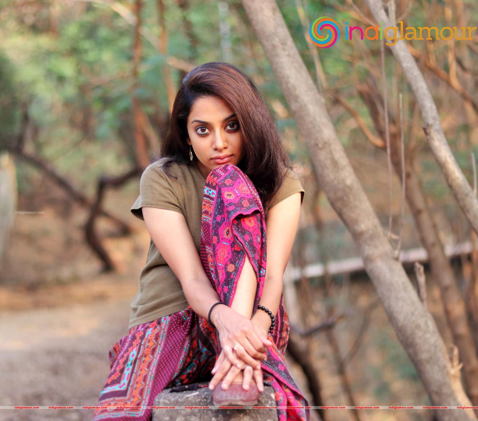 Gauthami Nair Actress hd photo