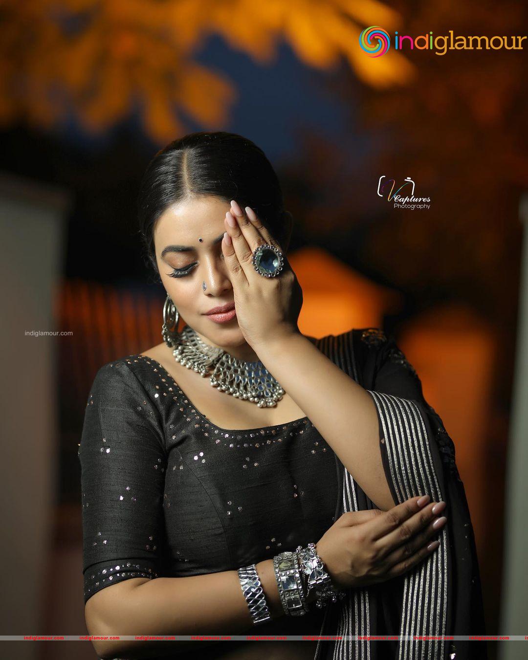 Shamna Kasim Actress hd photo