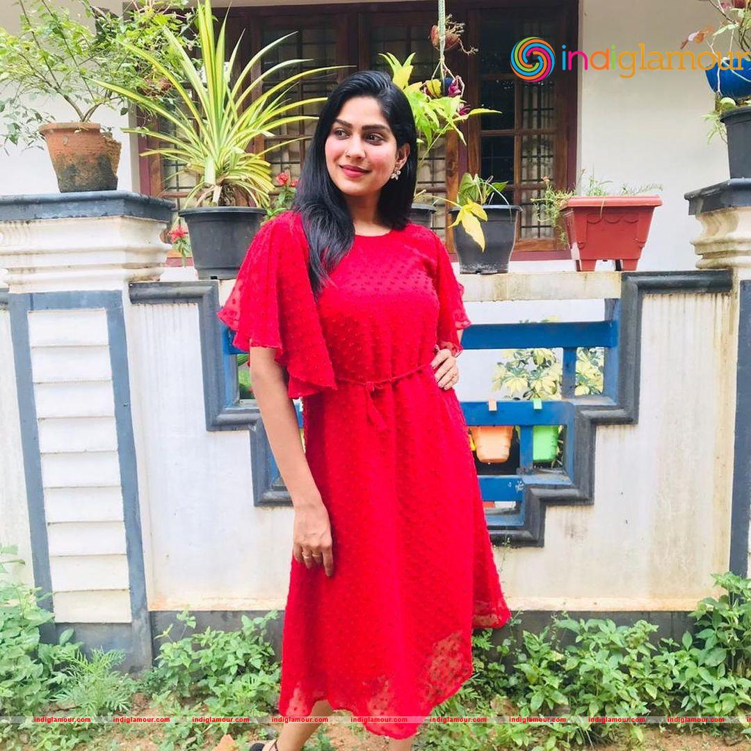 Swasika Actress hd photo