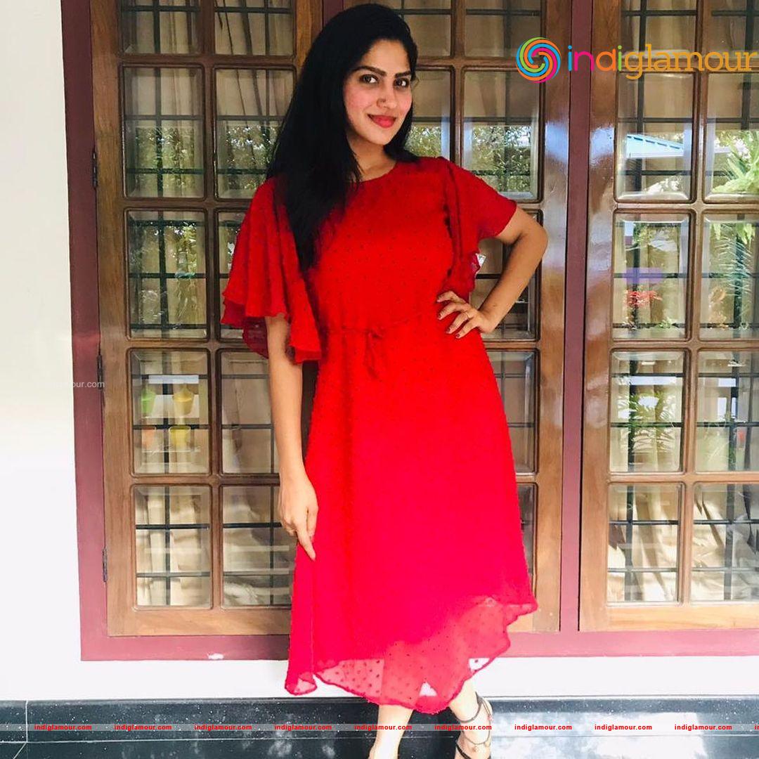 Swasika Actress hd photo