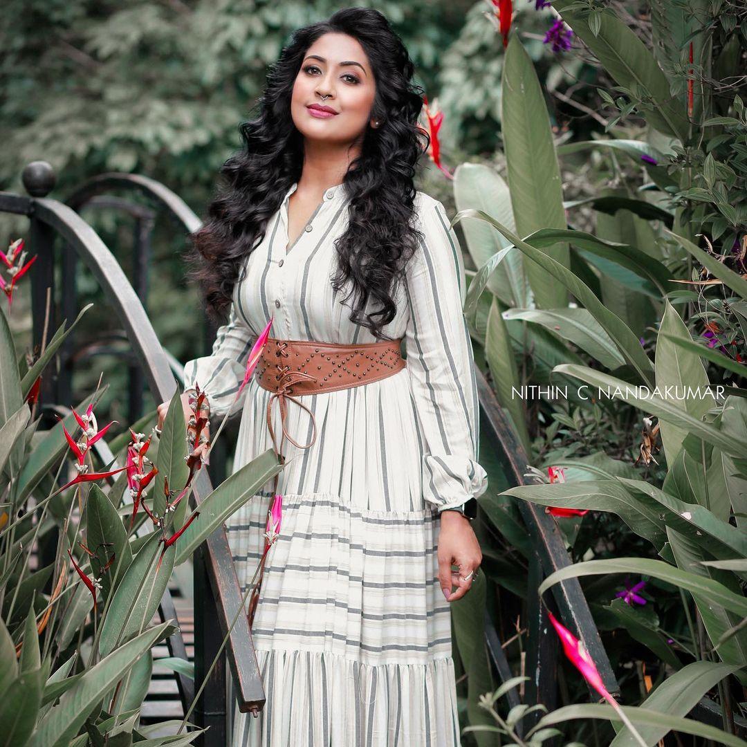 Navya Nair Actress hd photo