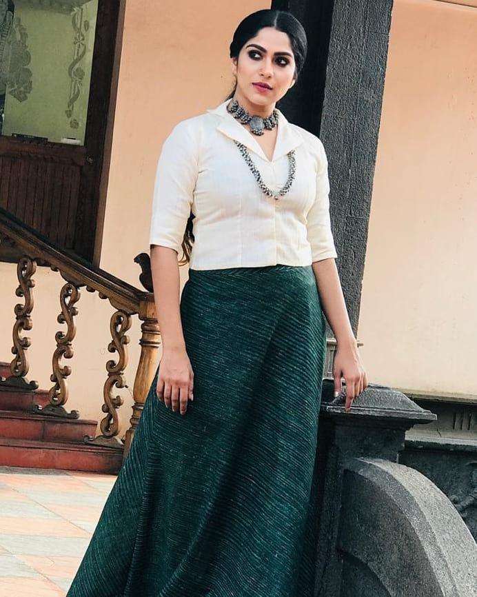 Swasika Actress hd photo