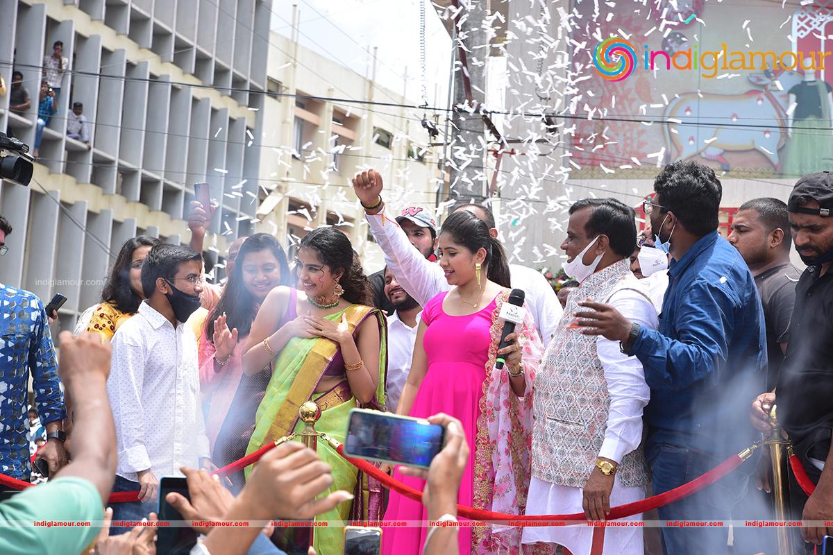 Anupama Parameswaran Actress hd photo