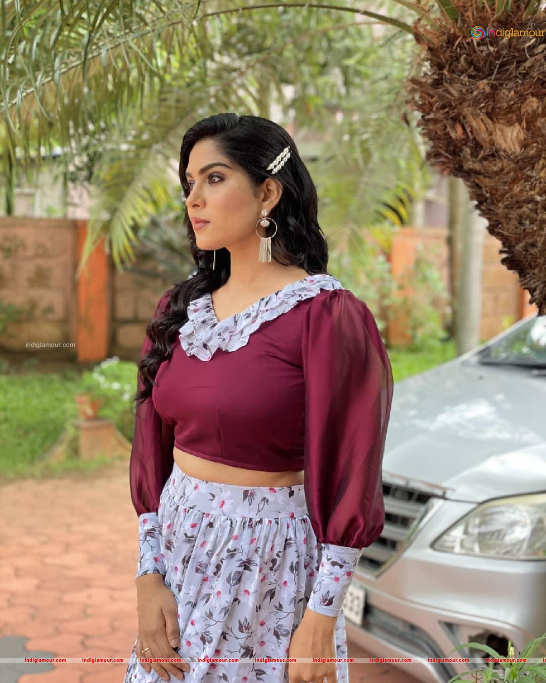 Swasika Actress hd photo