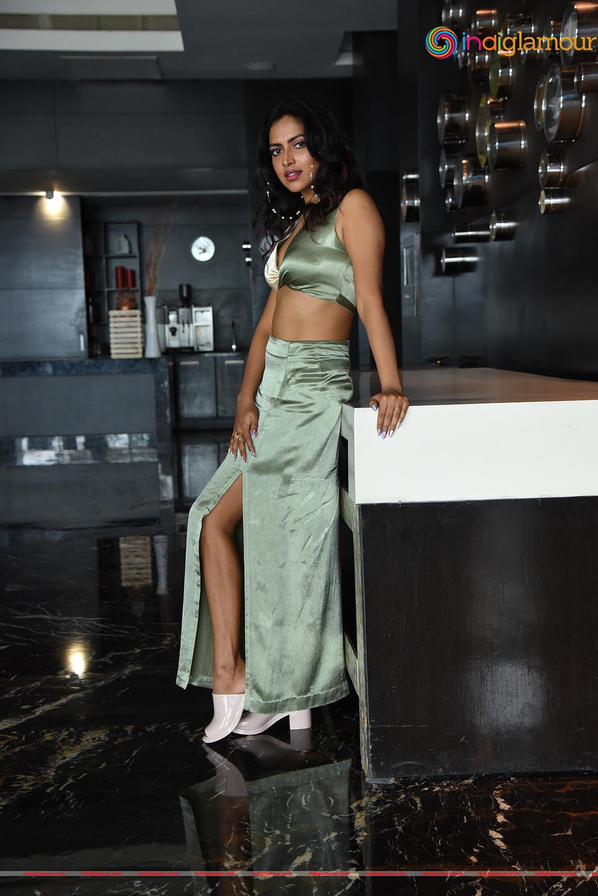 Amala Paul Actress hd photo