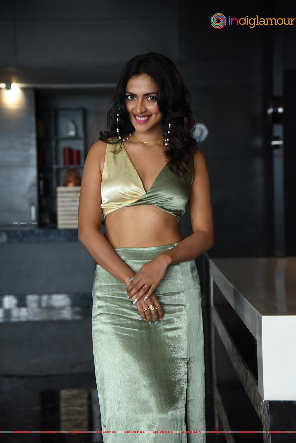 Amala Paul Actress hd photo