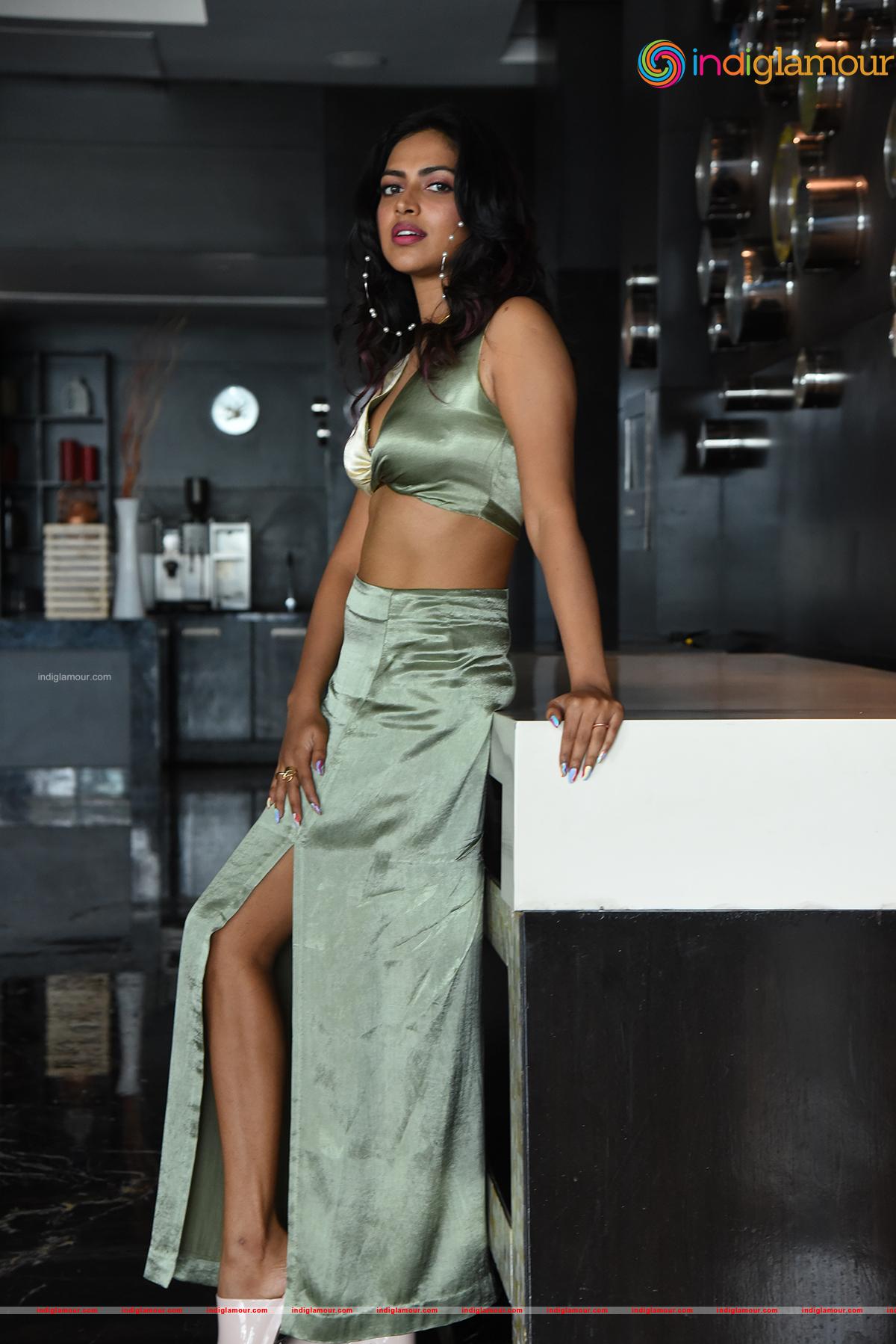 Amala Paul Actress hd photo