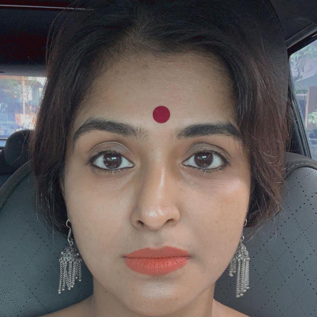 Ramya Nambessan Actress hd photo