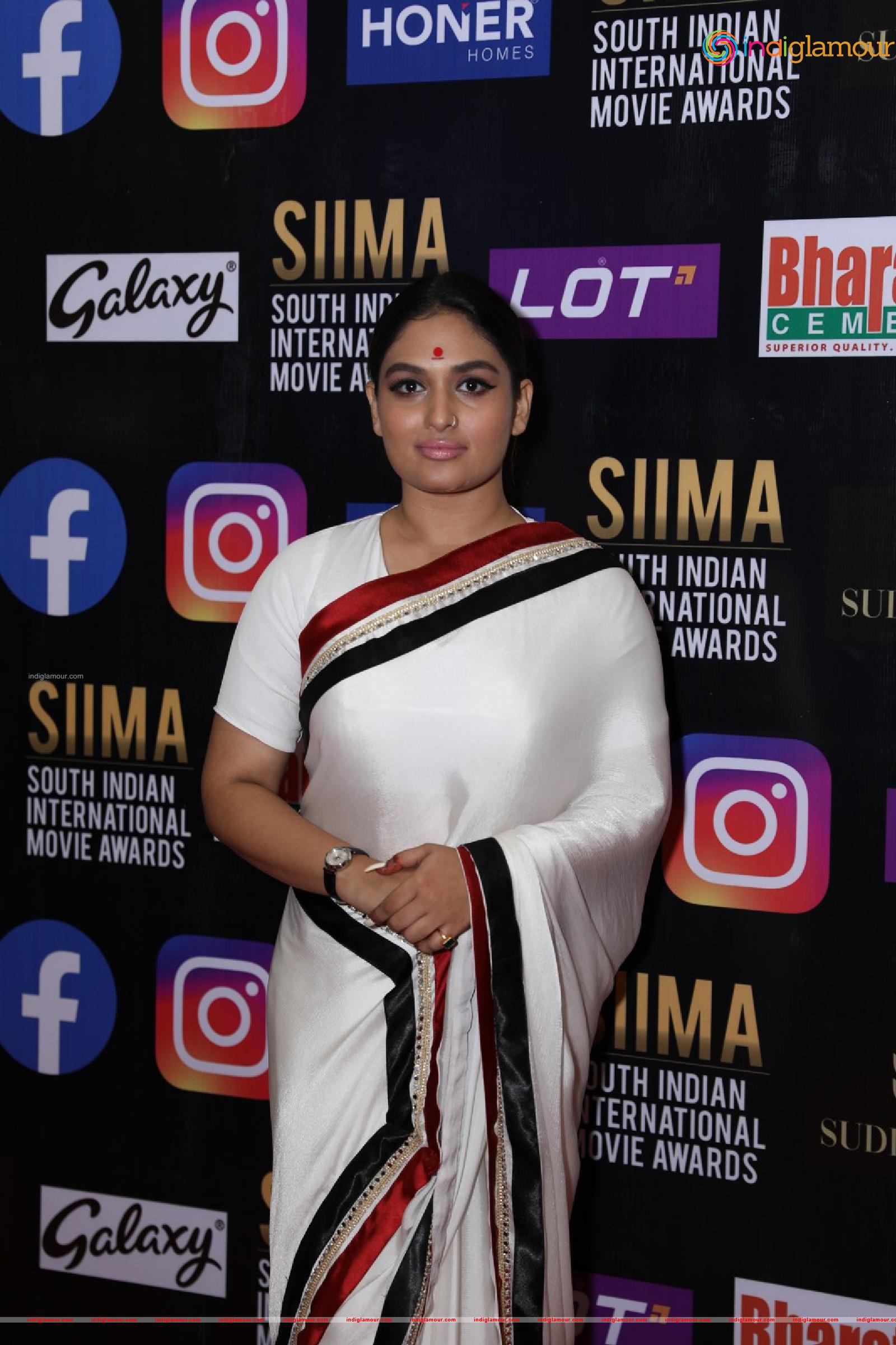 Prayaga Martin Actress hd photo