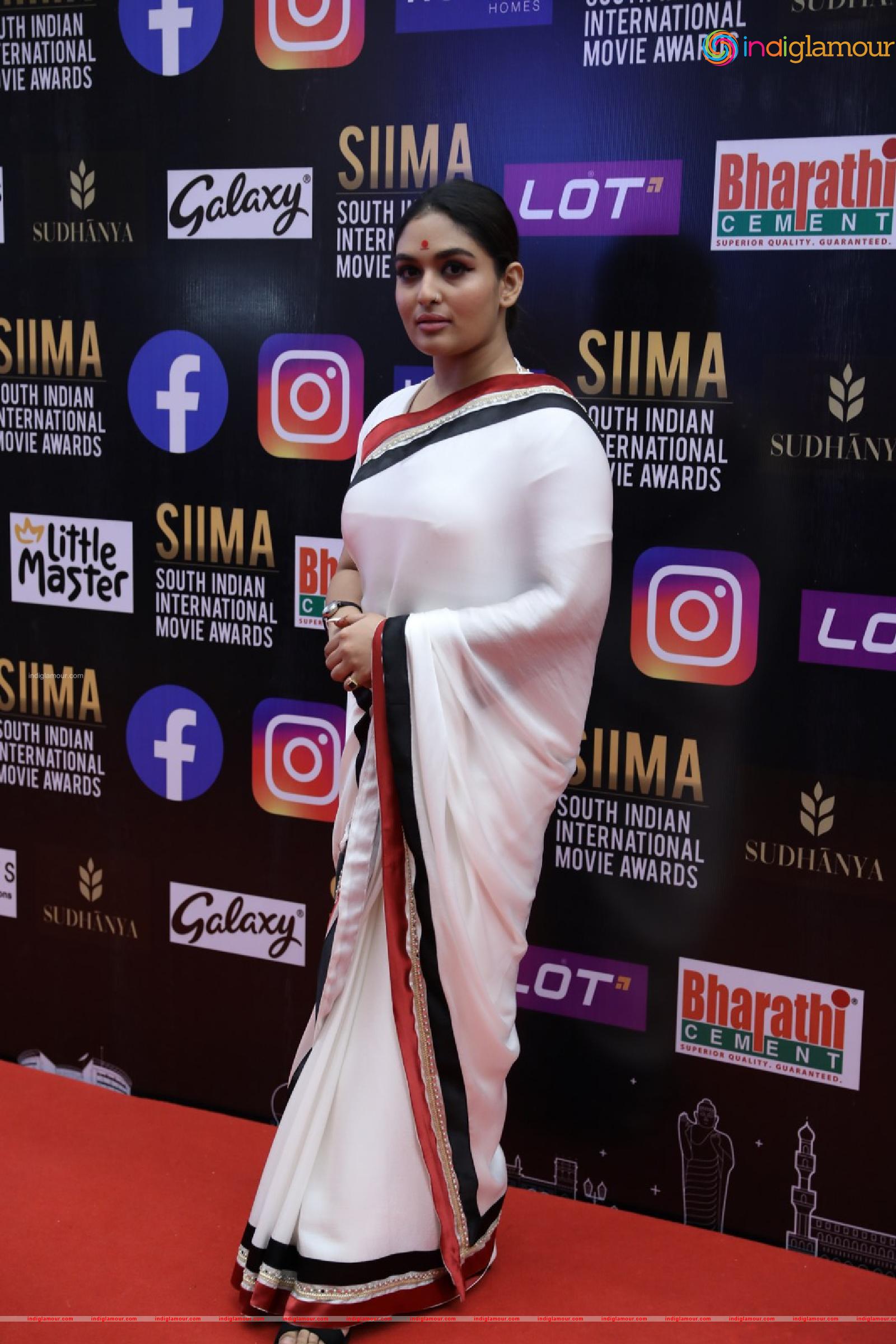 Prayaga Martin Actress hd photo
