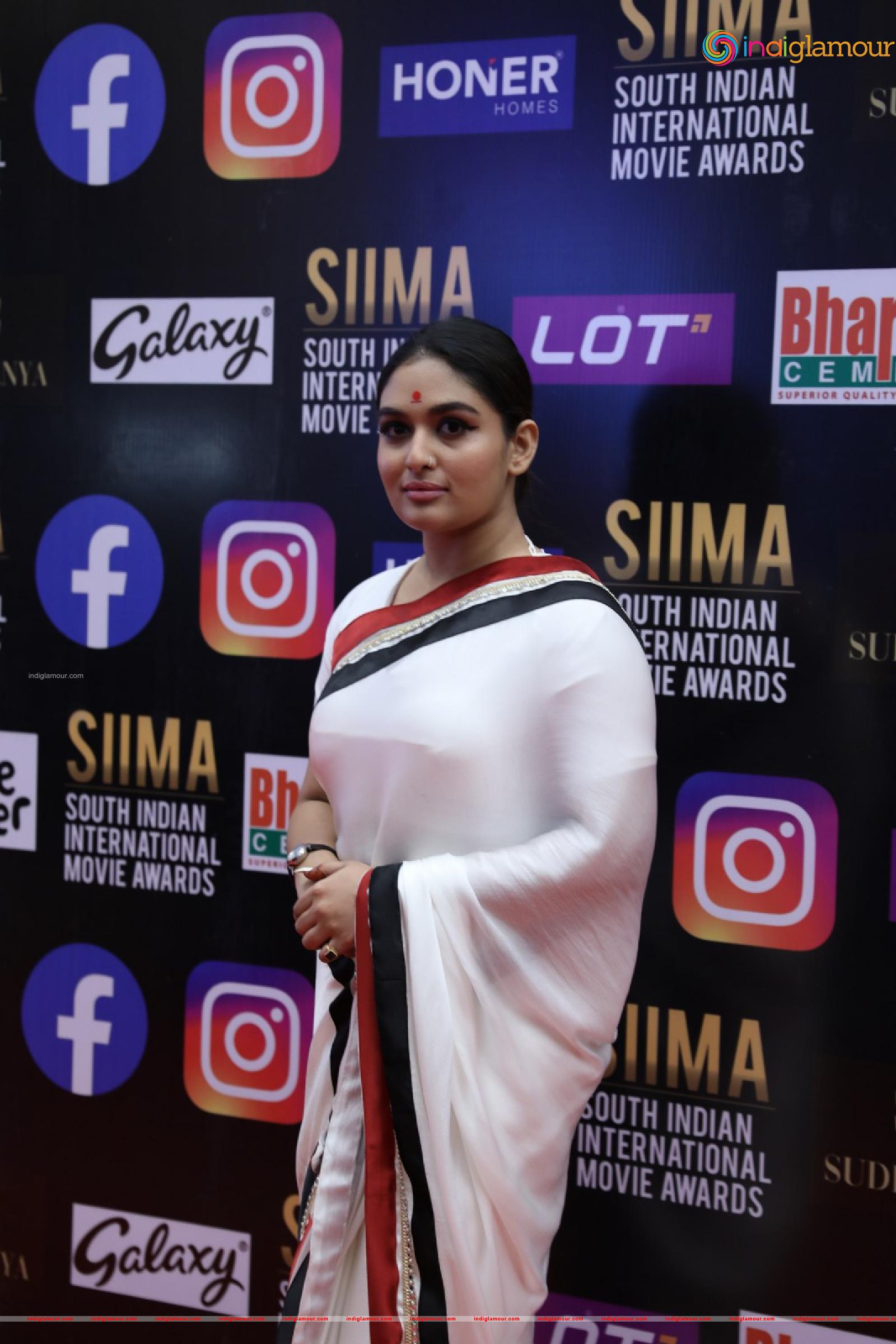 Prayaga Martin Actress hd photo
