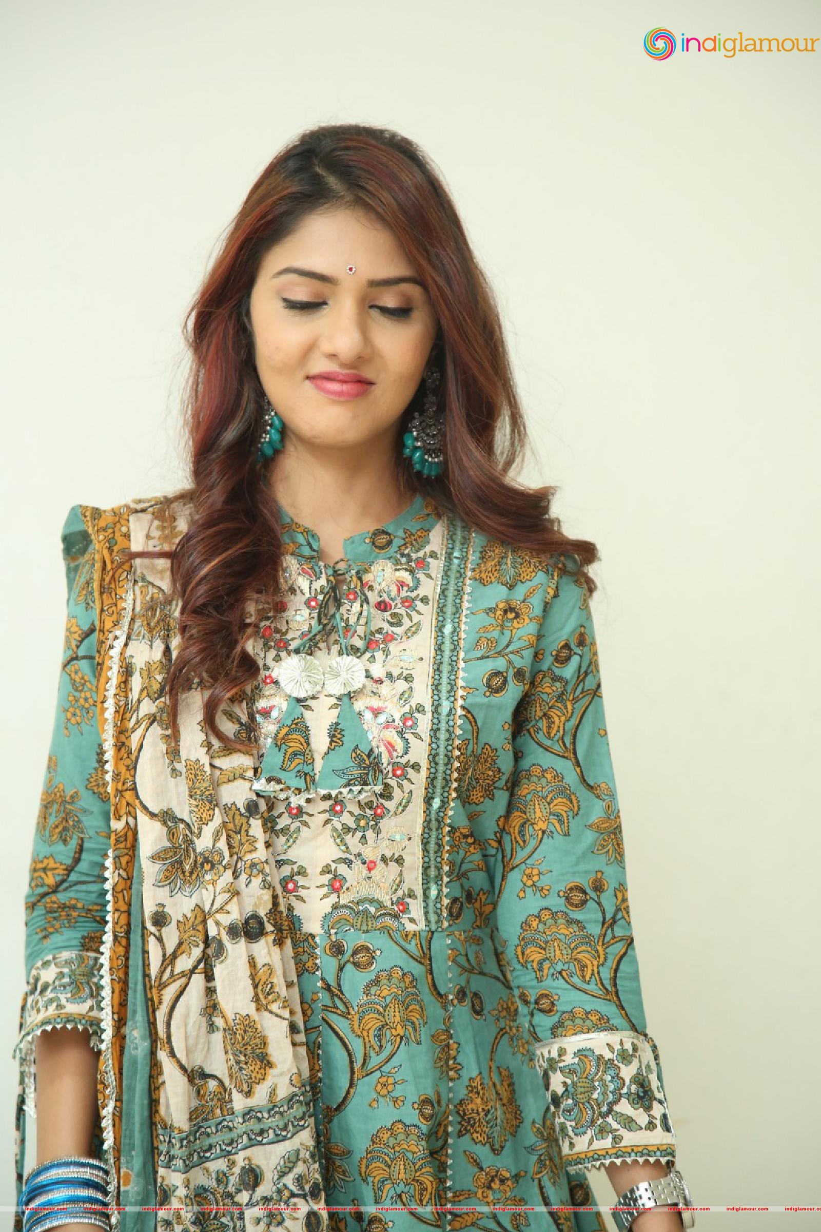 Gayathri Suresh Actress hd photo