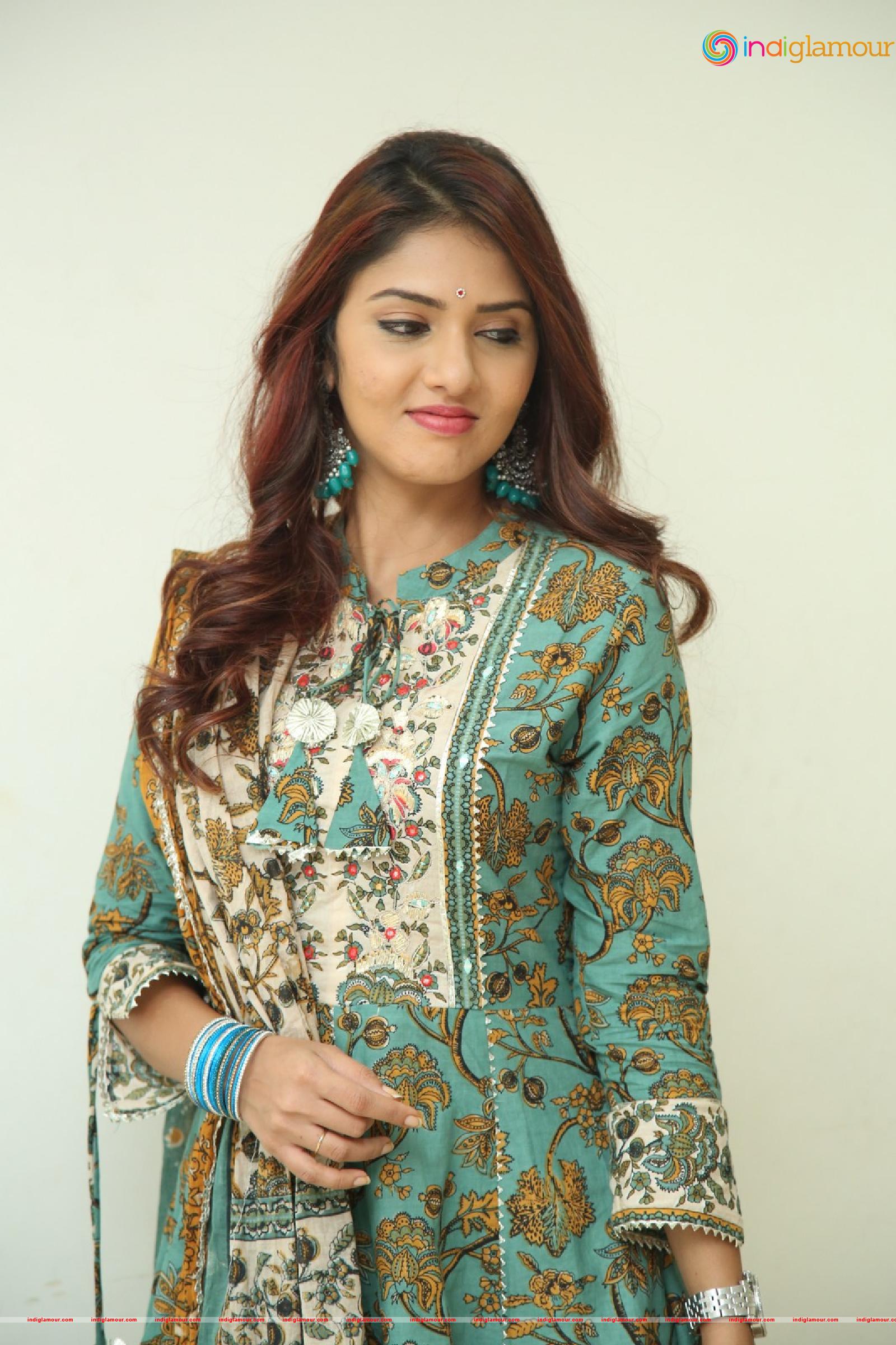 Gayathri Suresh Actress hd photo