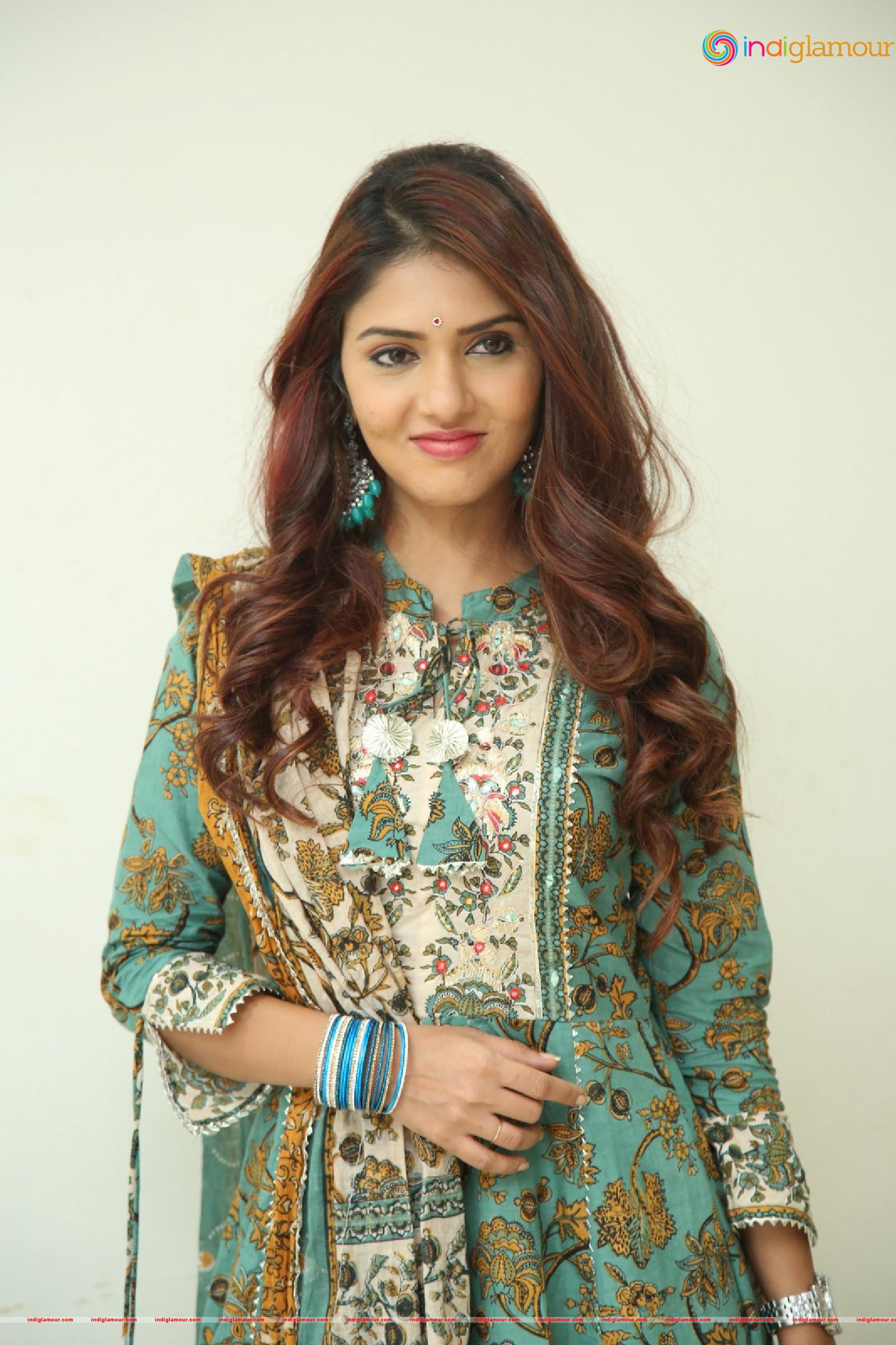 Gayathri Suresh Actress hd photo