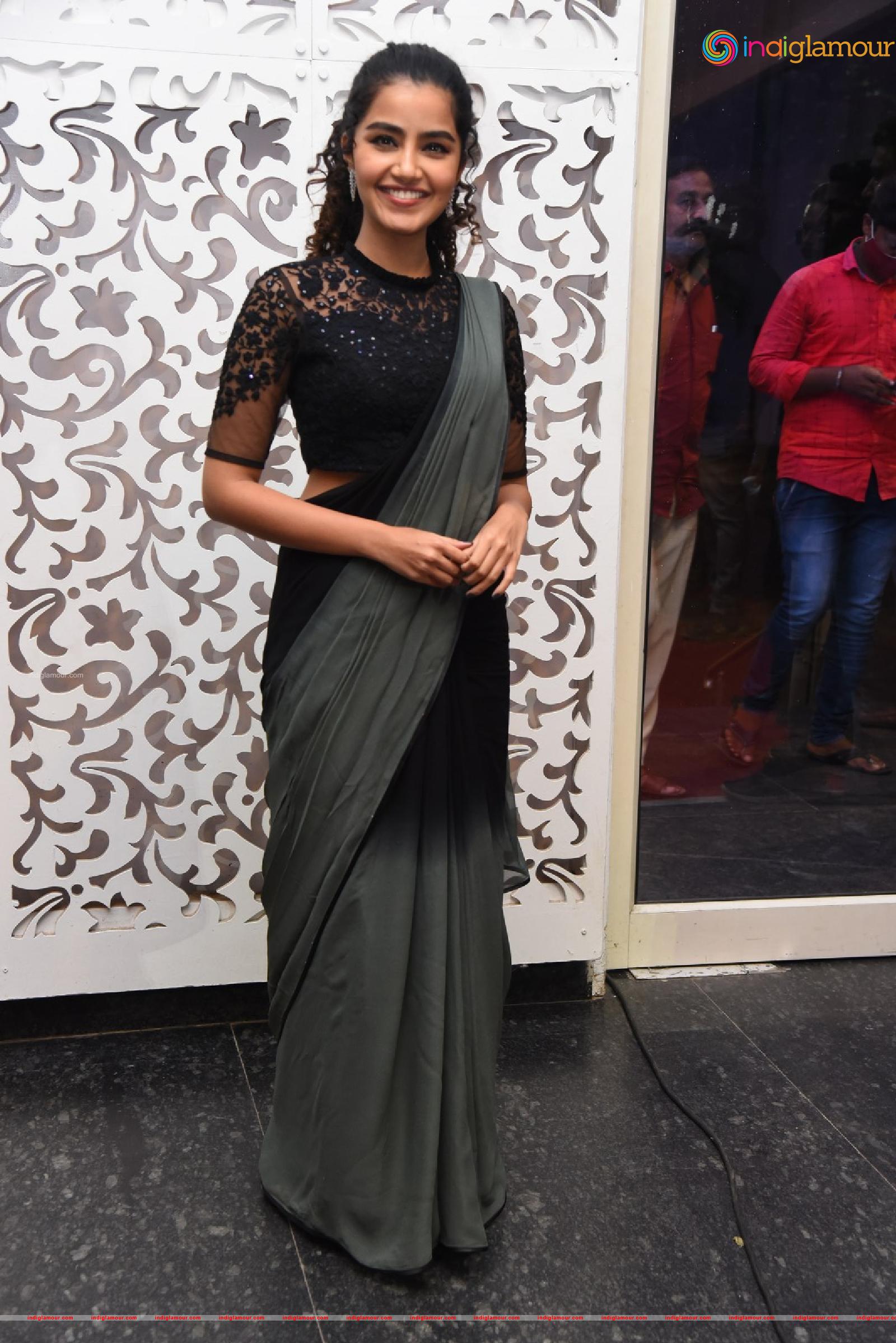Anupama Parameswaran Actress hd photo