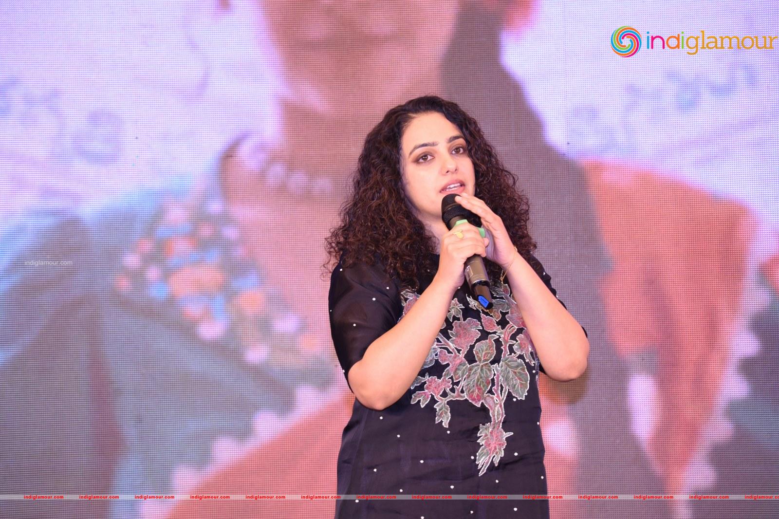 Nithya Menen Actress hd photo