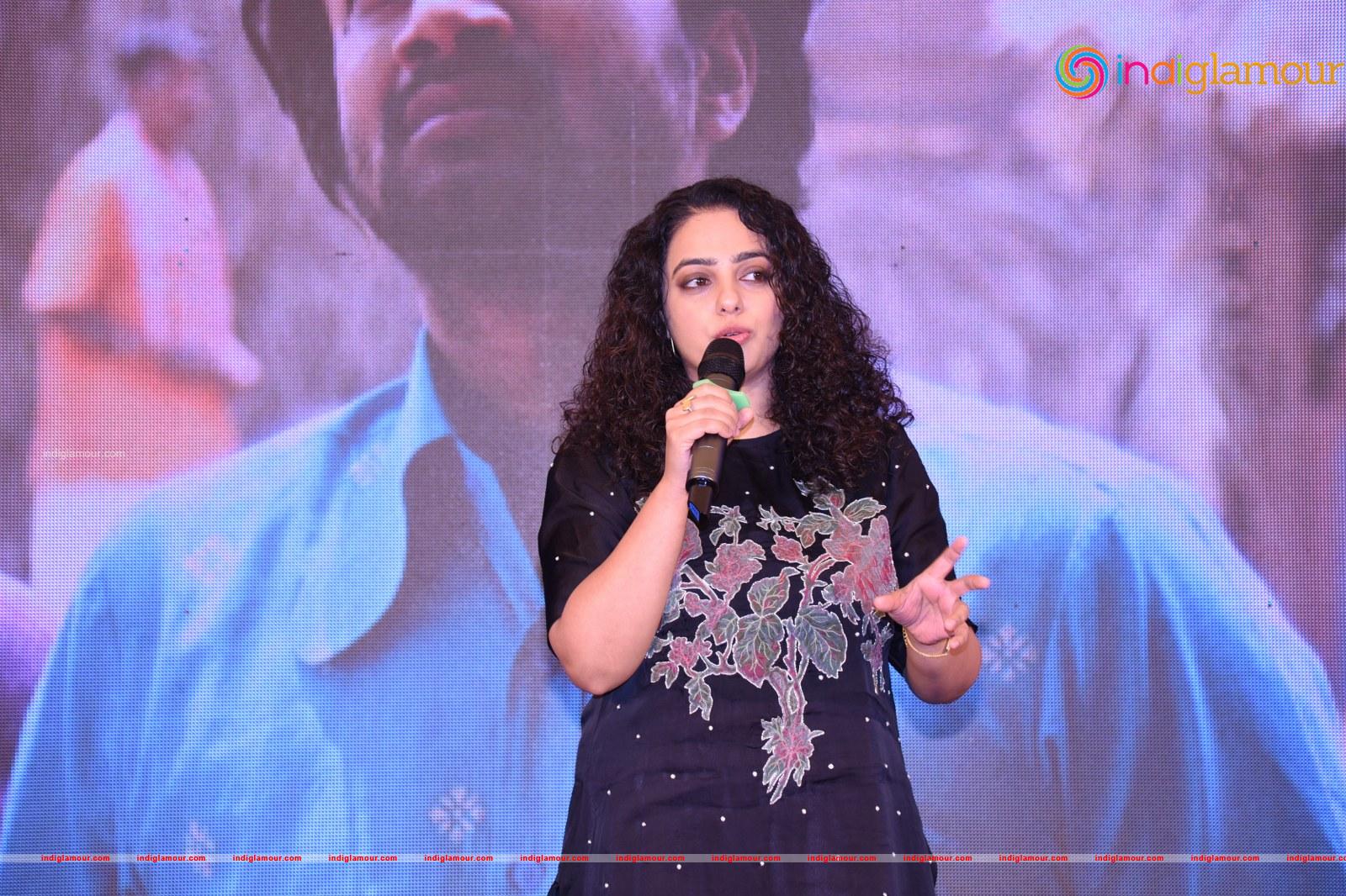 Nithya Menen Actress hd photo