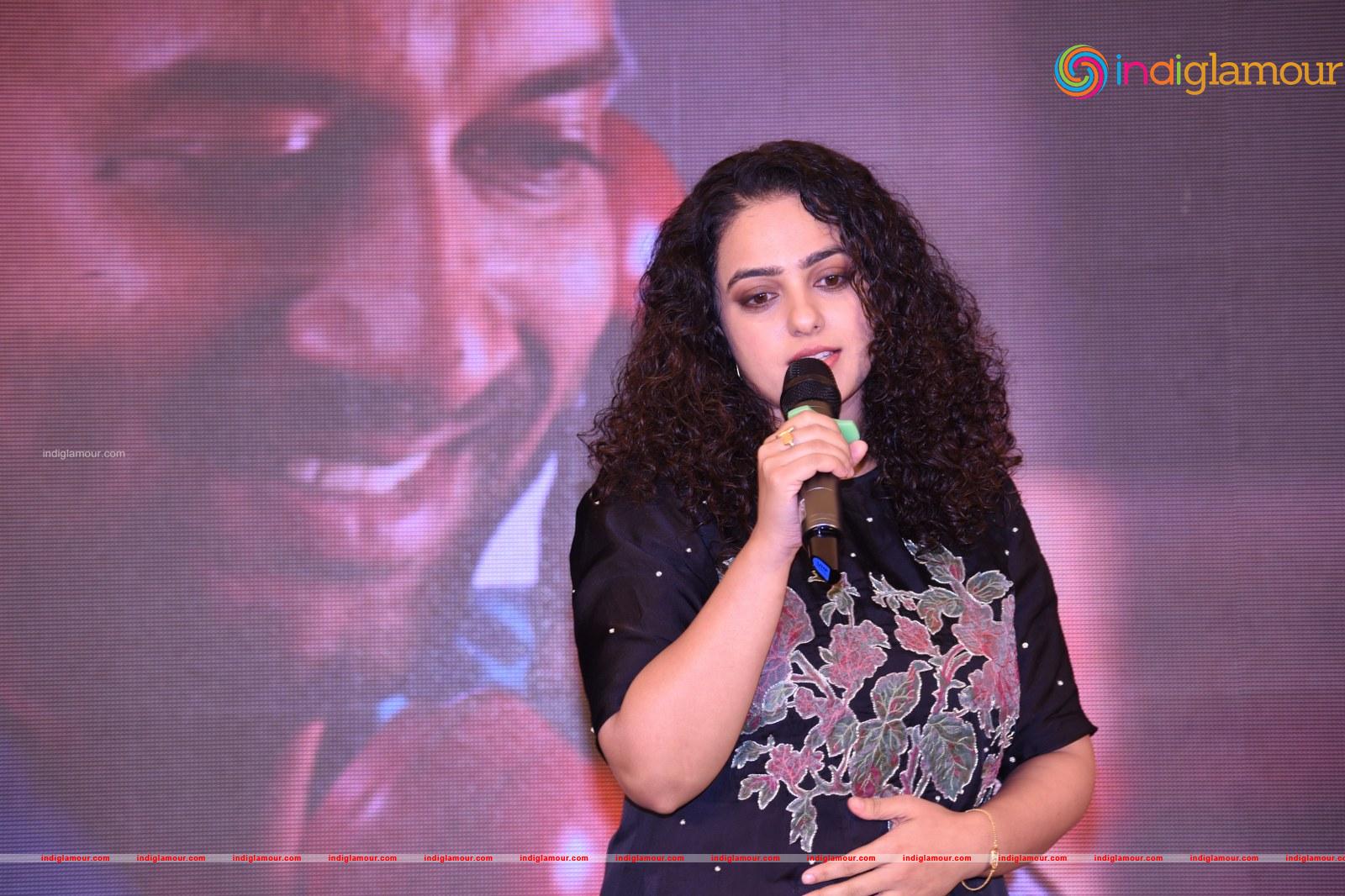 Nithya Menen Actress hd photo