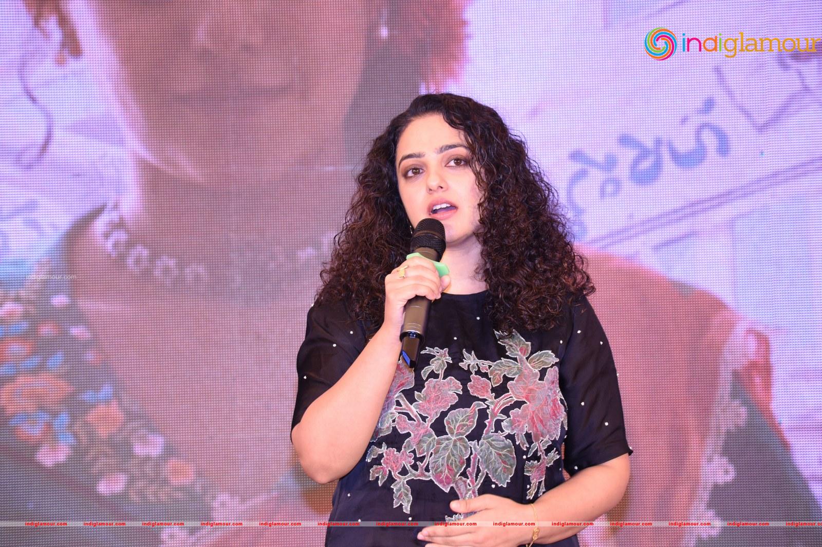 Nithya Menen Actress hd photo