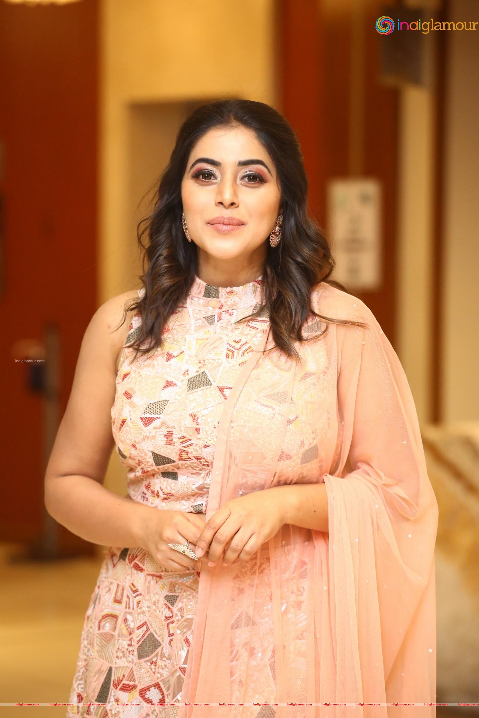 Shamna Kasim Actress hd photo
