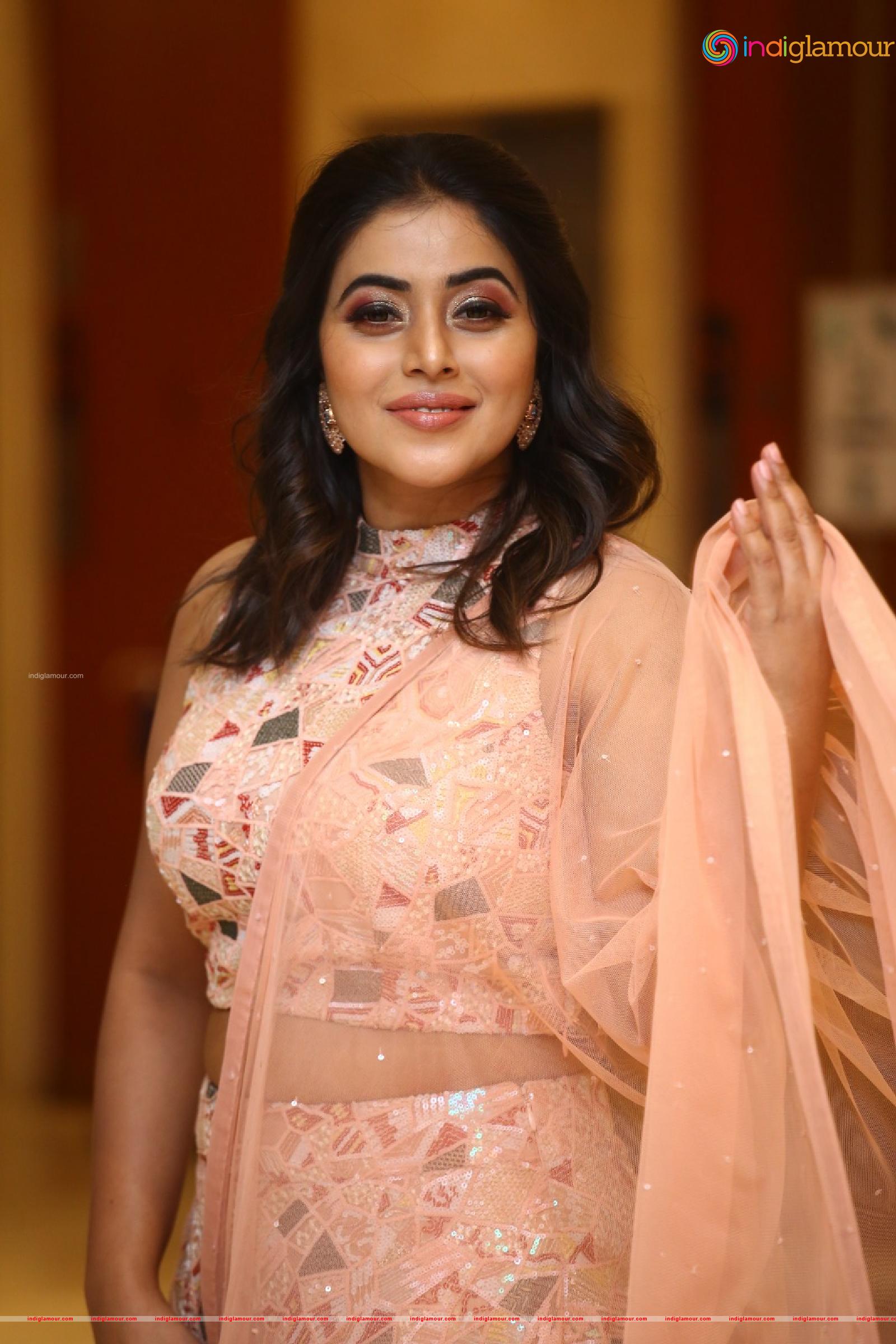 Shamna Kasim Actress hd photo