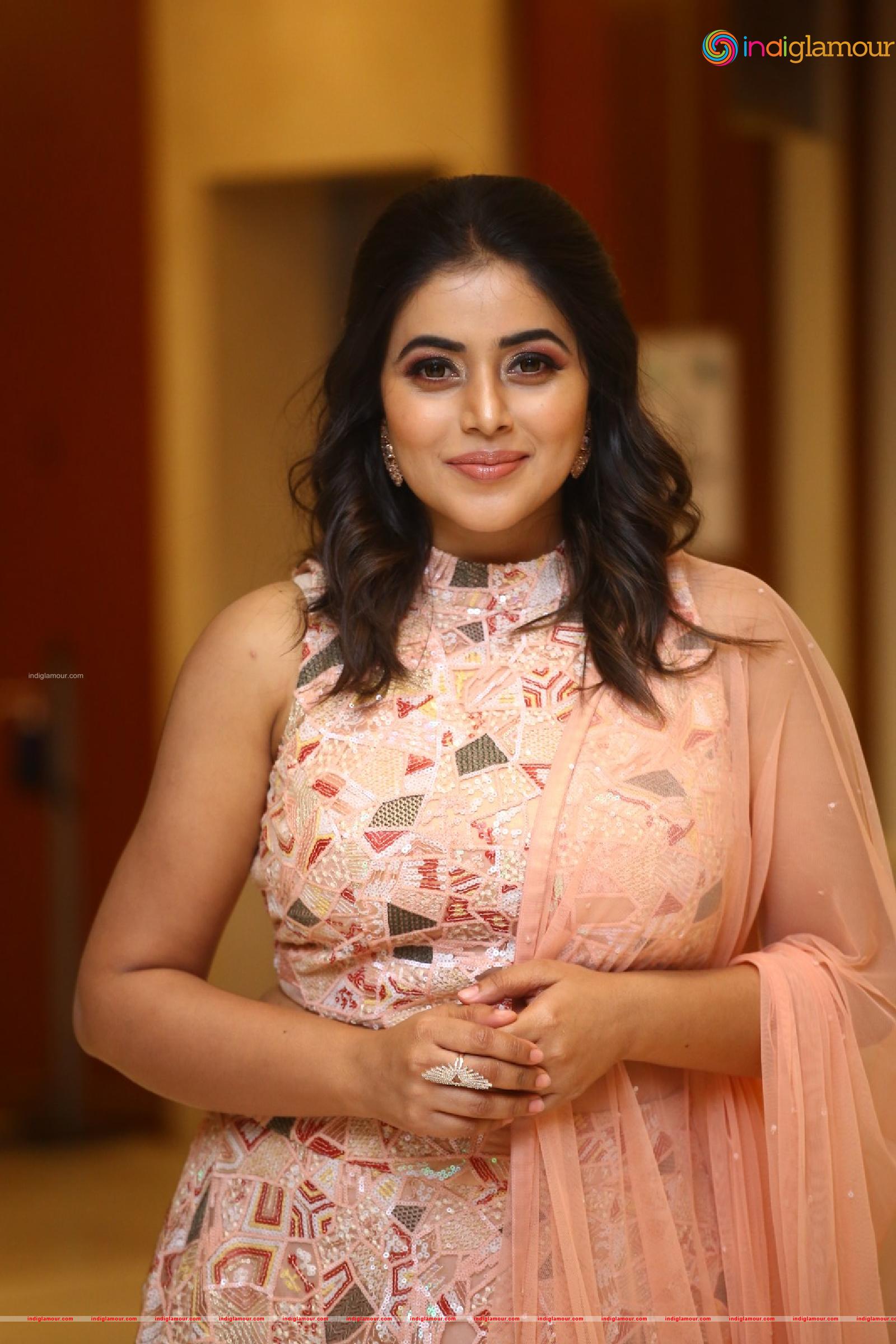 Shamna Kasim Actress hd photo