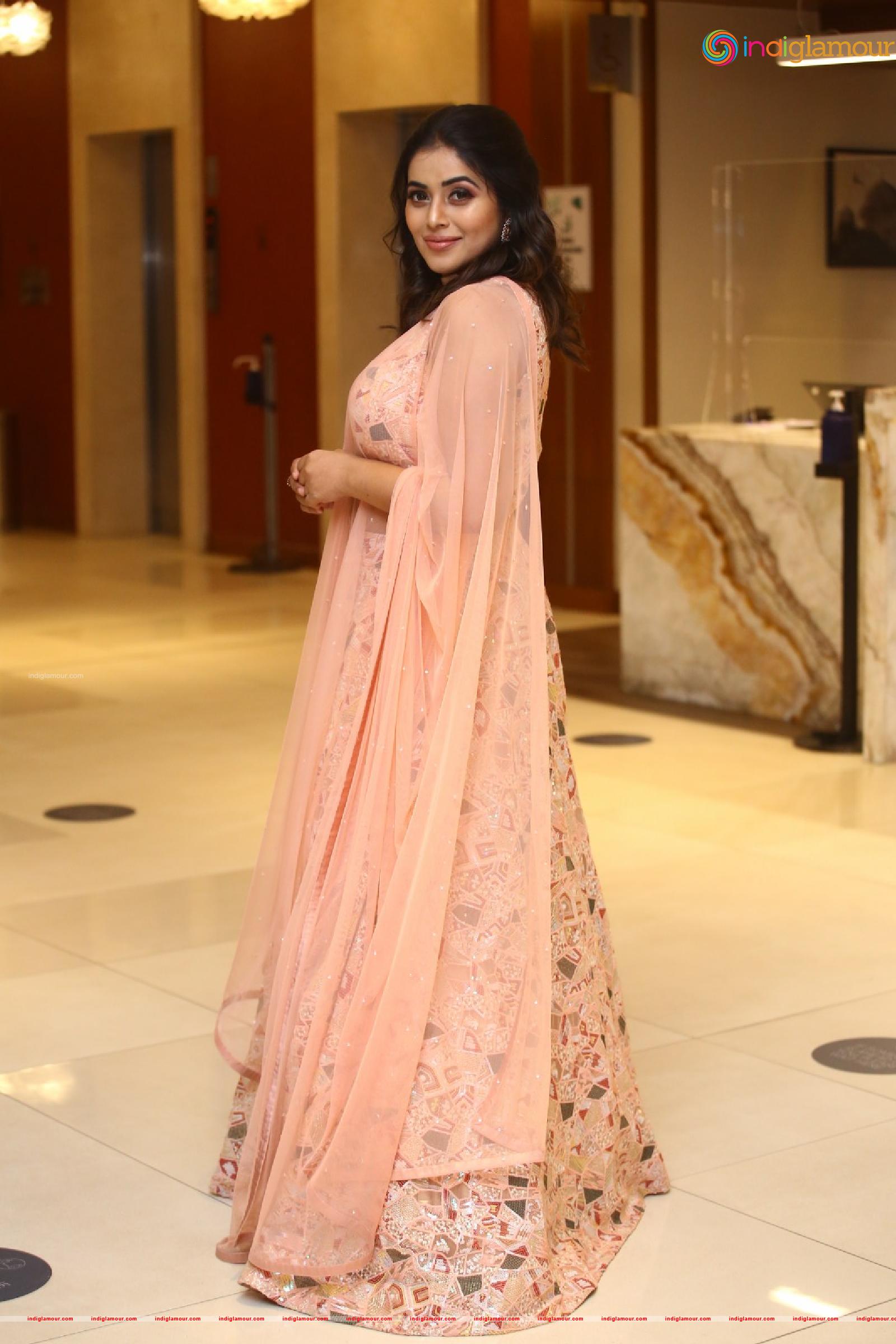 Shamna Kasim Actress hd photo