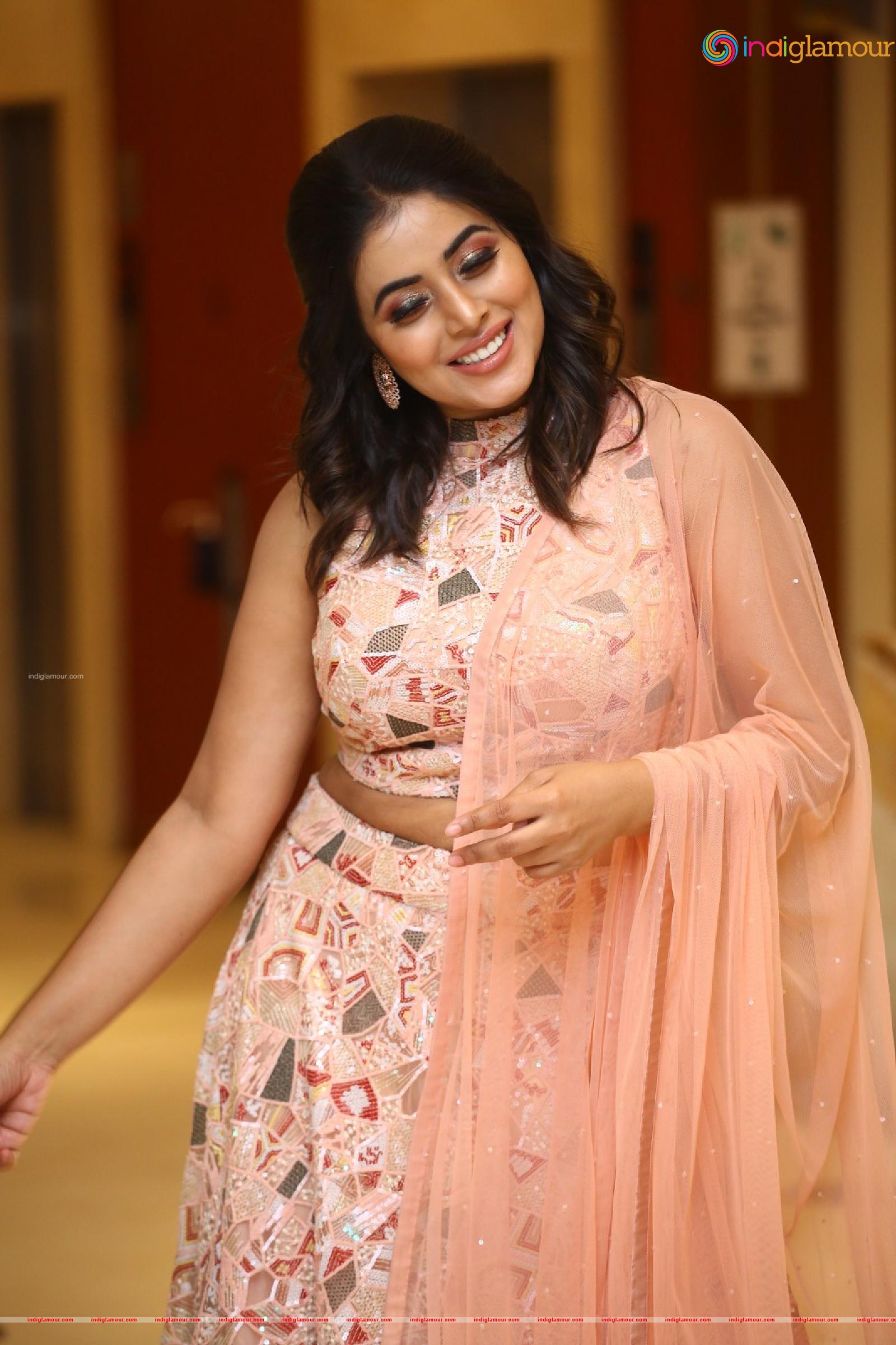 Shamna Kasim Actress hd photo