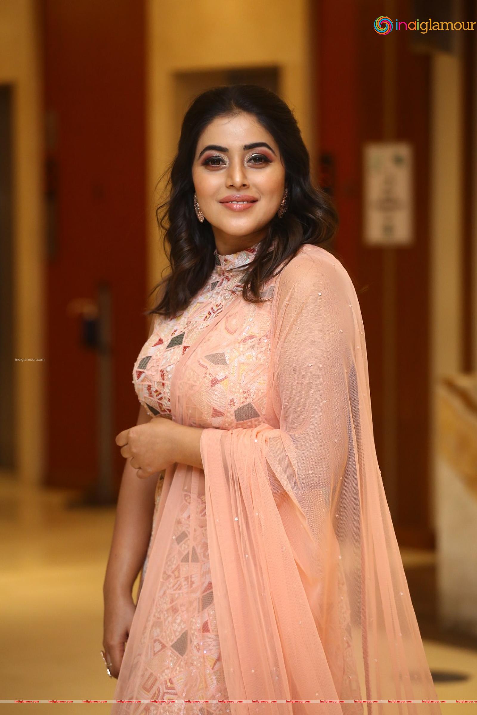 Shamna Kasim Actress hd photo