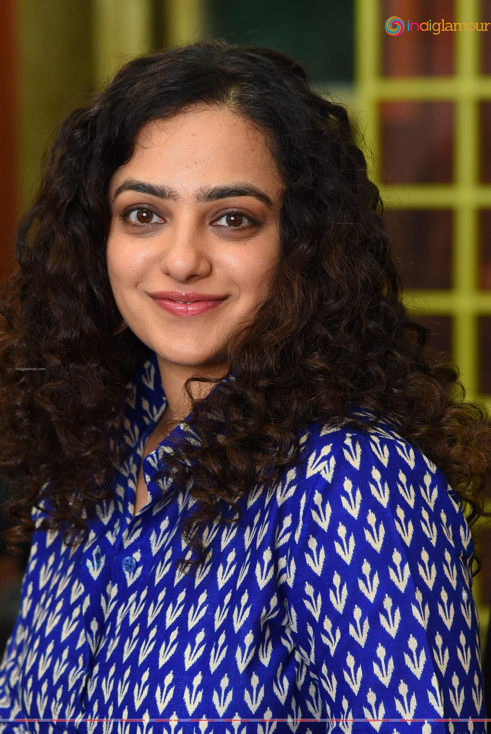 Nithya Menen Actress hd photo