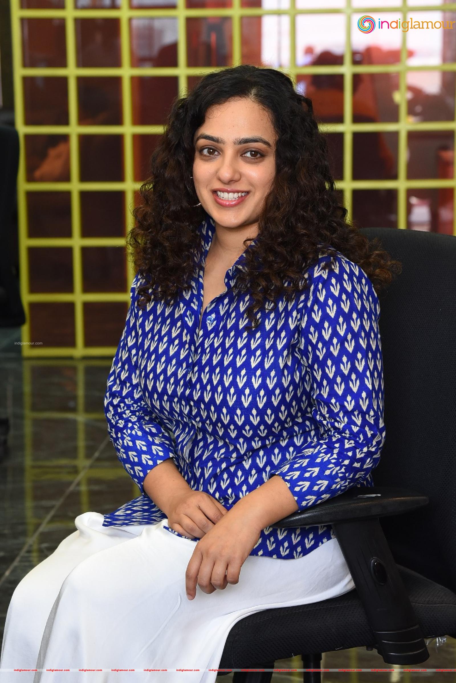 Nithya Menen Actress hd photo