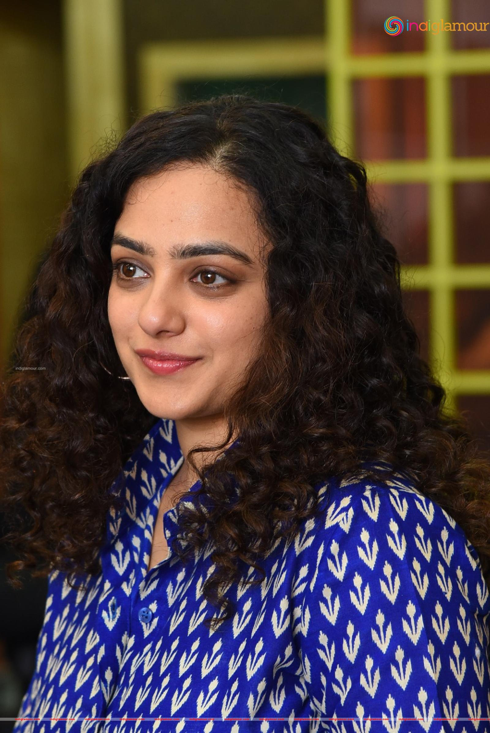 Nithya Menen Actress hd photo