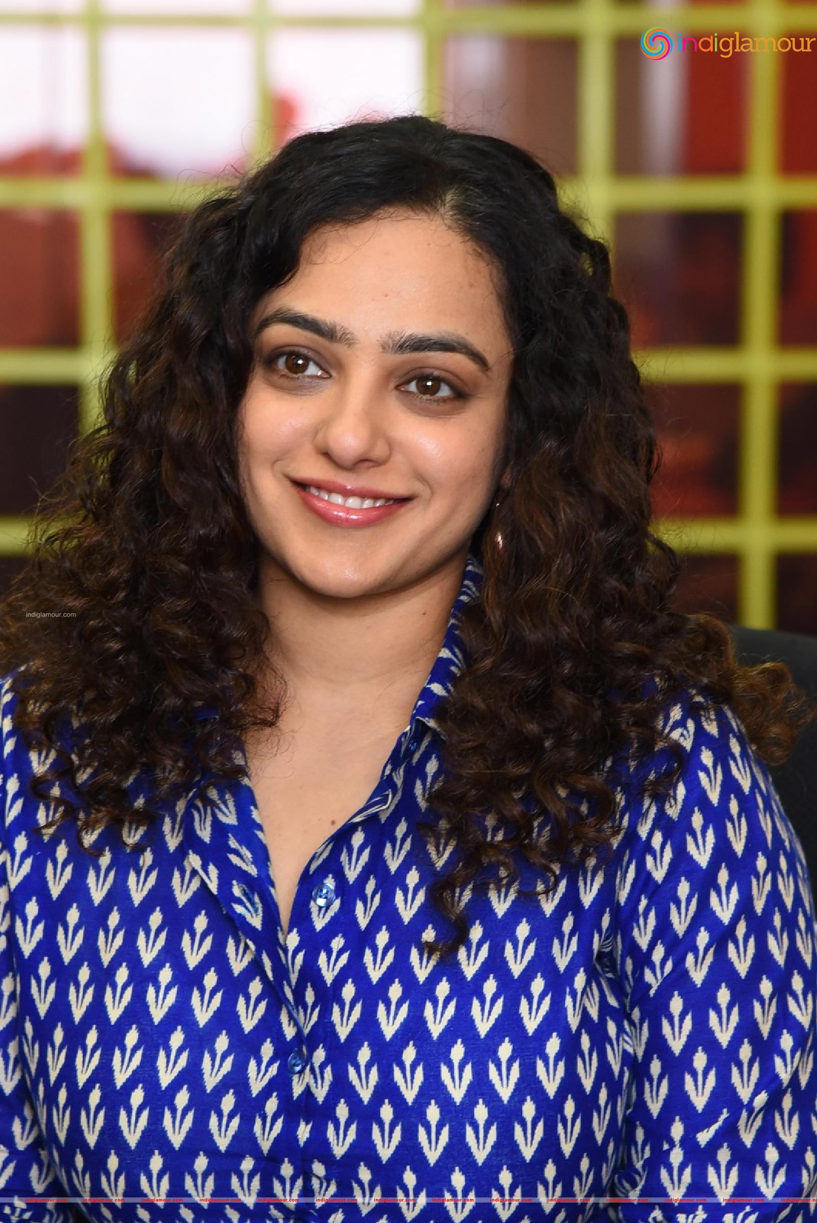 Nithya Menen Actress hd photo