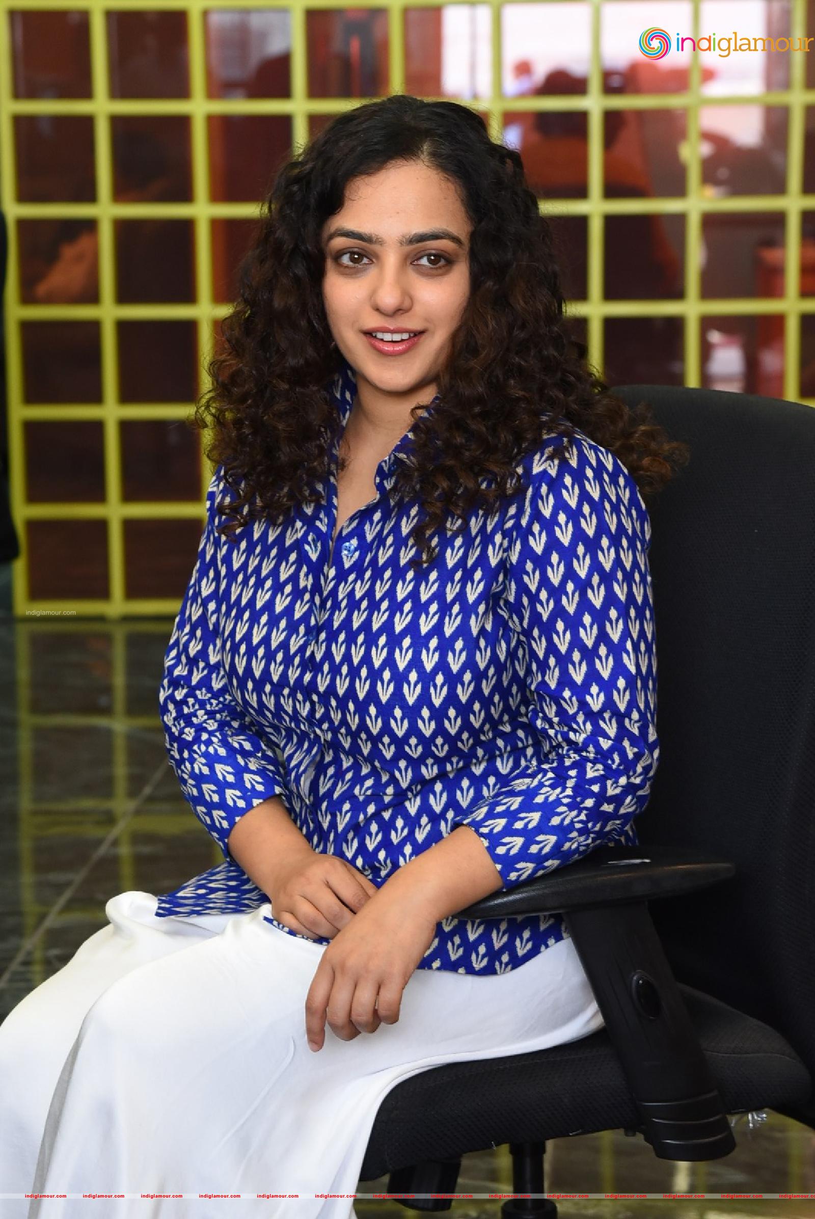 Nithya Menen Actress hd photo