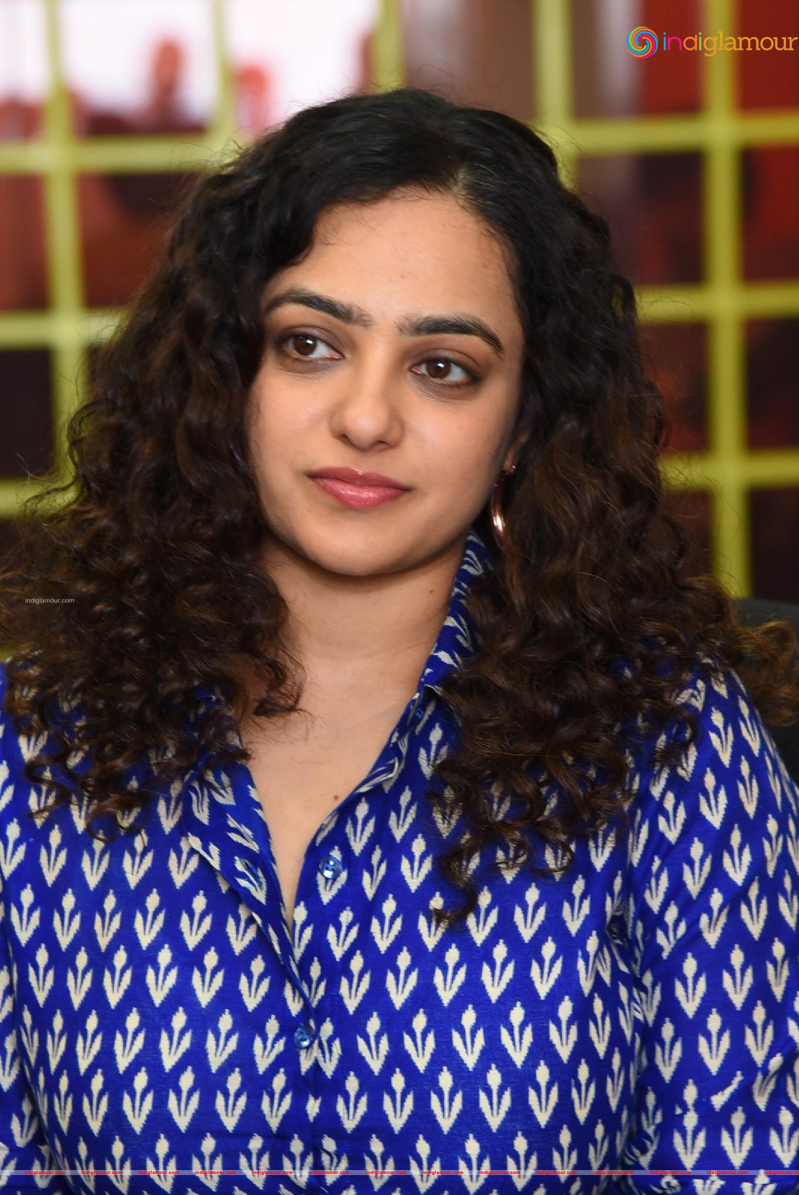 Nithya Menen Actress hd photo