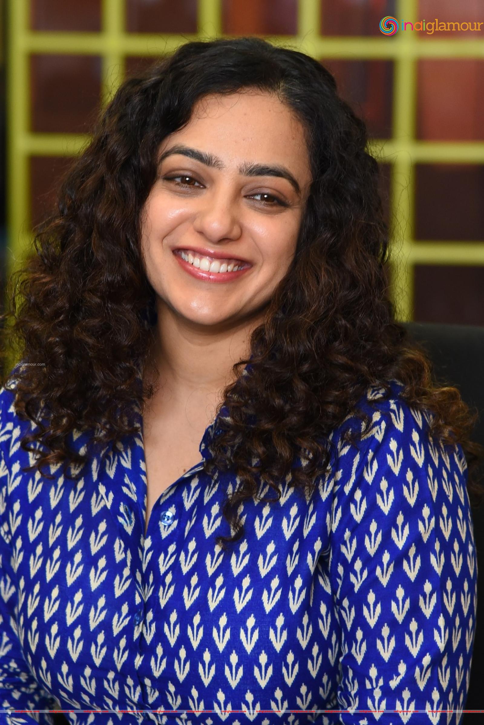 Nithya Menen Actress hd photo
