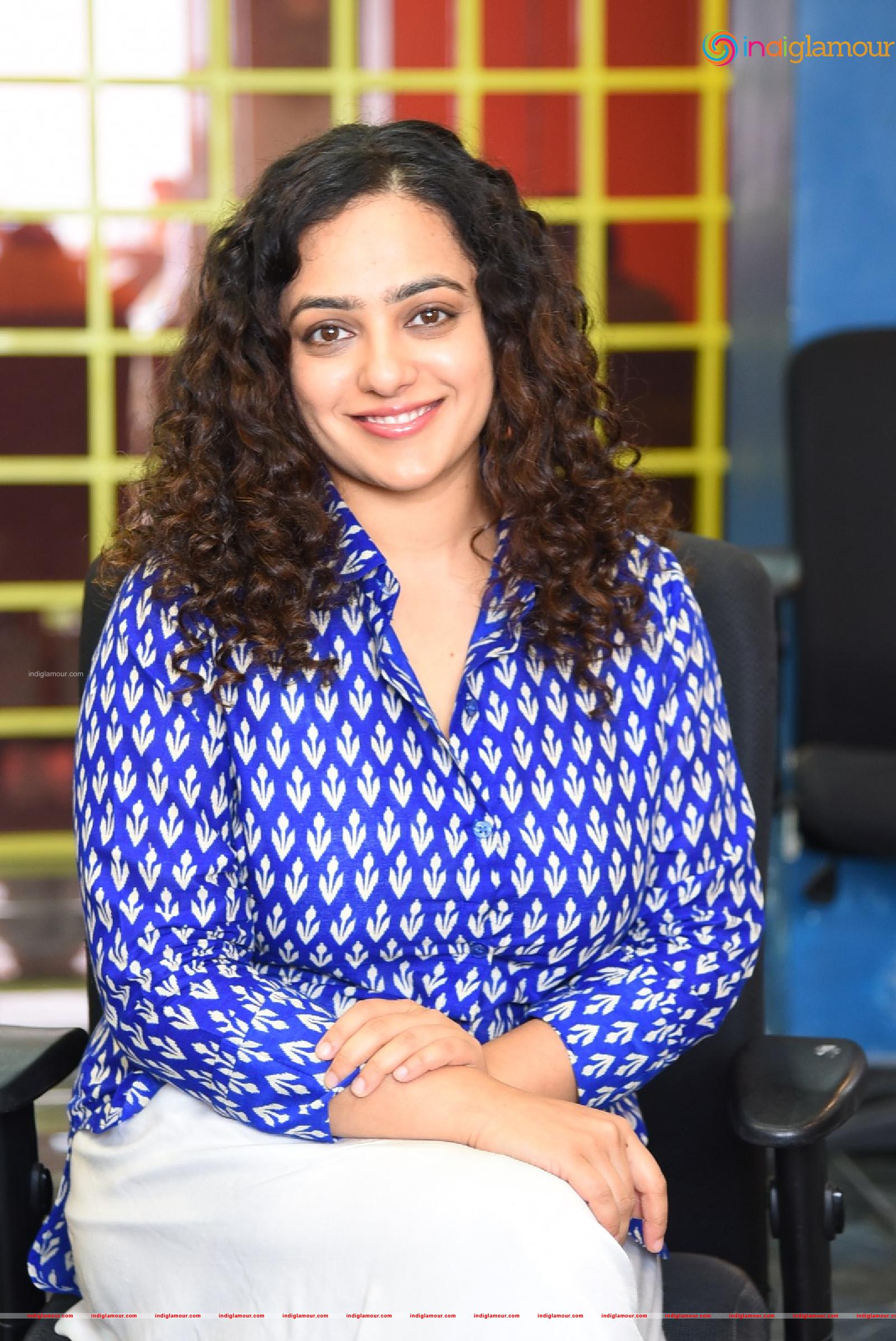 Nithya Menen Actress hd photo